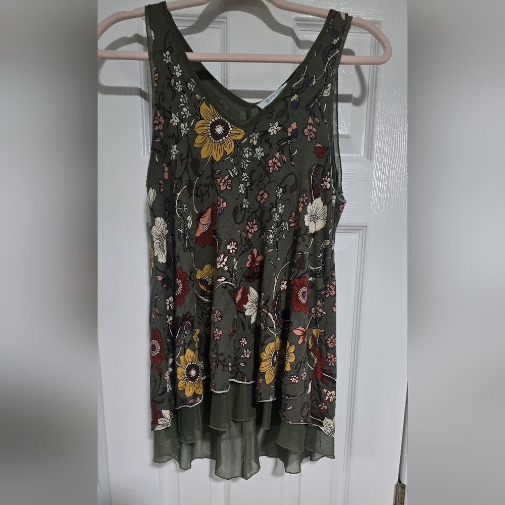 Grace & Lace foral lace tank